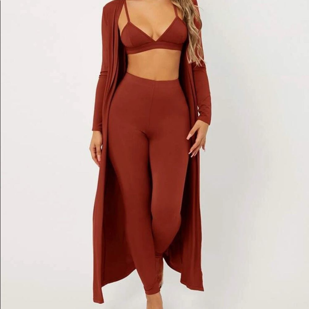Three Piece Set